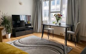 Prime Location Apartment - Heart Of London