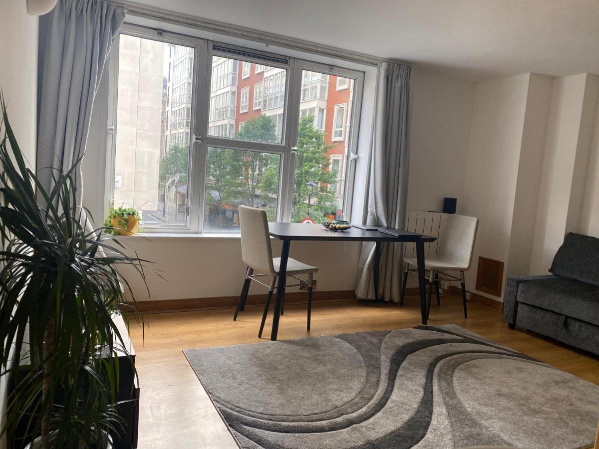 Prime Location Apartment - Heart Of London Exterior photo
