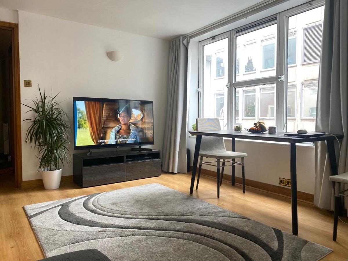 Prime Location Apartment - Heart Of London Exterior photo
